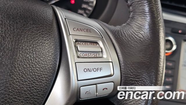 Nissan Altima 2017 — photo 16