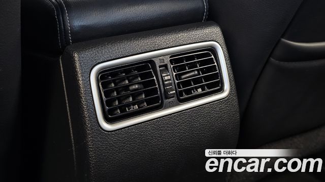 Nissan Altima 2017 — photo 19