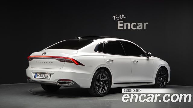 Hyundai Grandeur 2022 — photo 2