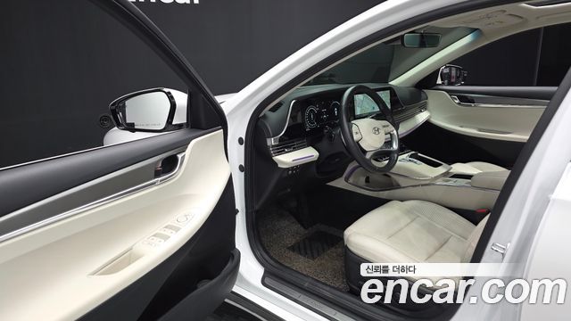 Hyundai Grandeur 2022 — photo 13