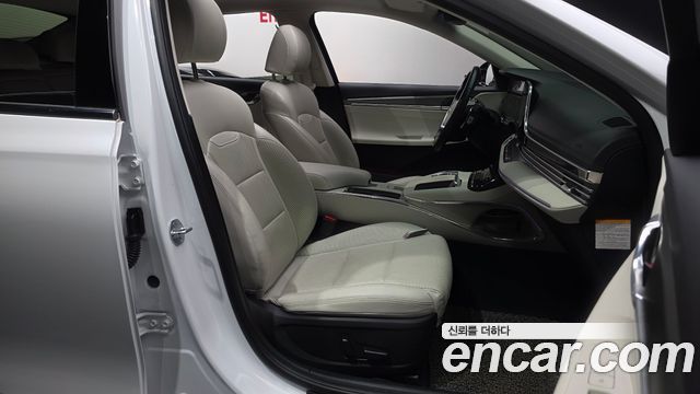 Hyundai Grandeur 2022 — photo 17