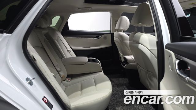 Hyundai Grandeur 2022 — photo 18