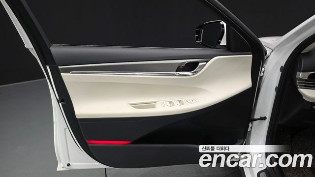 Hyundai Grandeur 2022 — photo 14