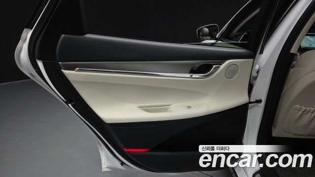 Hyundai Grandeur 2022 — photo 15