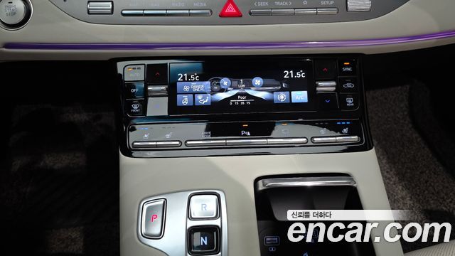Hyundai Grandeur 2022 — photo 27