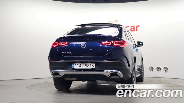Mercedes-Benz GLE-Class 2021 — photo 4