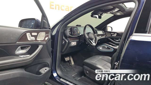 Mercedes-Benz GLE-Class 2021 — photo 13