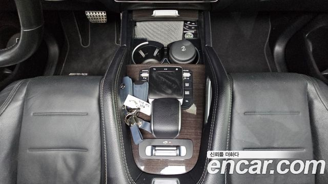 Mercedes-Benz GLE-Class 2021 — photo 27