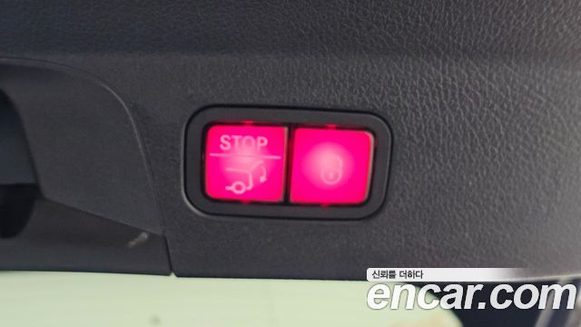 Mercedes-Benz GLE-Class 2021 — photo 34