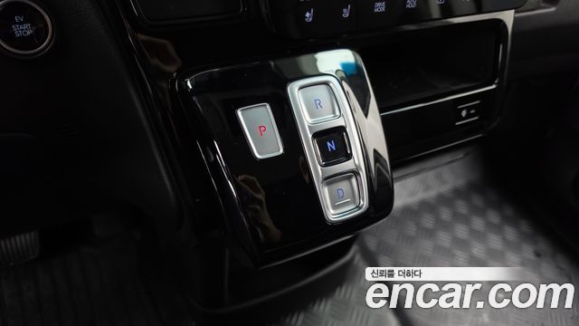 Hyundai ST1 2025 — photo 12