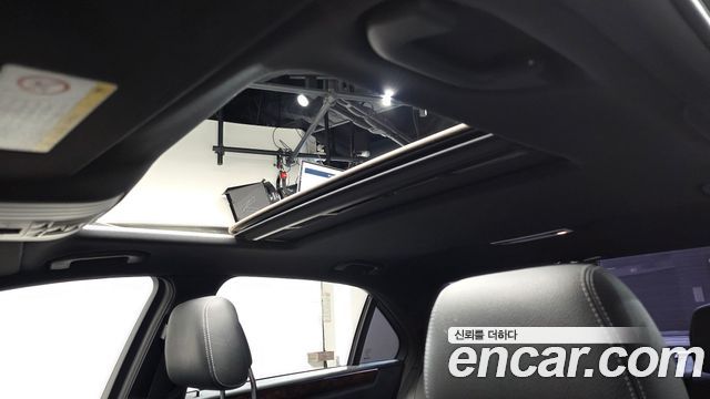 Mercedes-Benz E-Class 2015 — photo 22