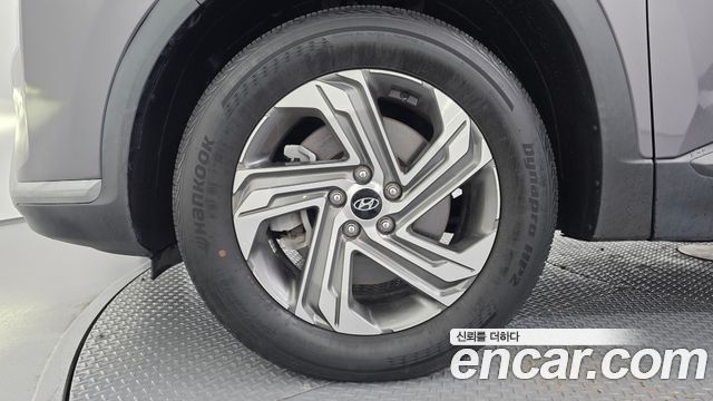 Hyundai Santafe 2021 — photo 5