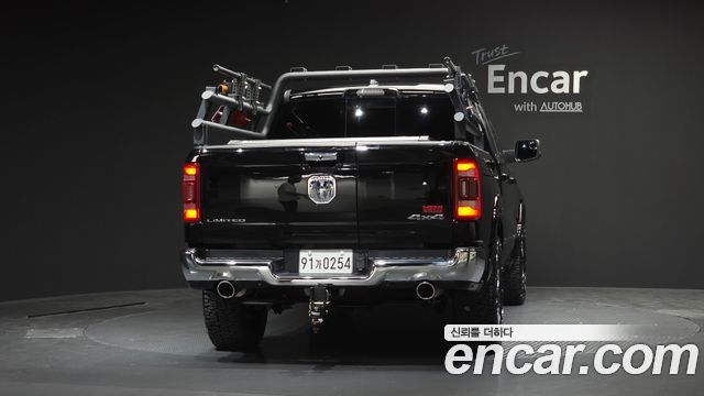 Dodge Ram Pick Up 2021 — photo 4