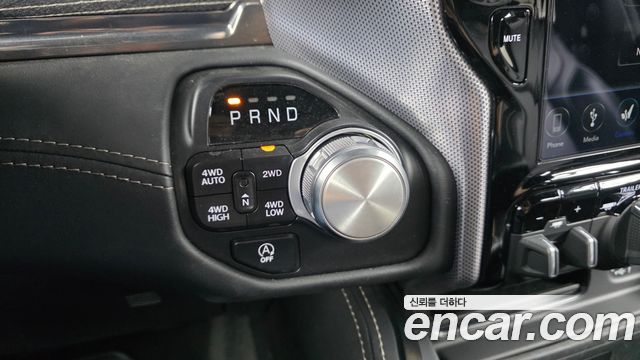 Dodge Ram Pick Up 2021 — photo 12