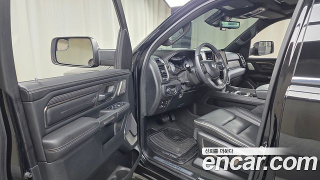 Dodge Ram Pick Up 2021 — photo 13
