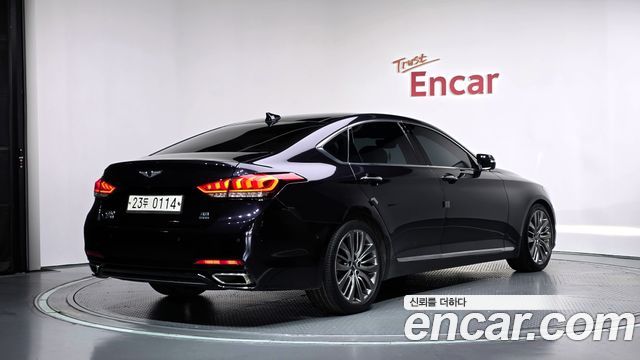 Genesis G80 2017 — photo 2
