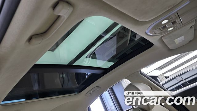Genesis G80 2017 — photo 23