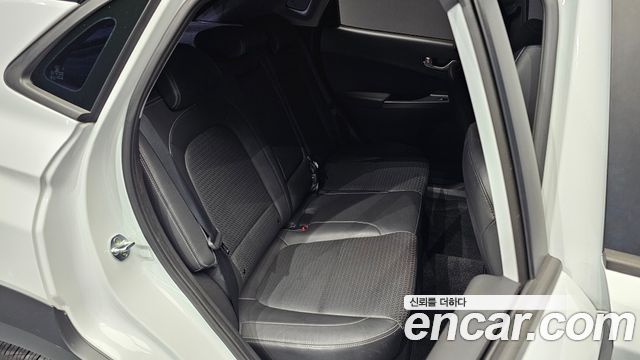 Hyundai Kona 2018 — photo 17