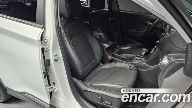 Hyundai Kona 2018 — photo 18