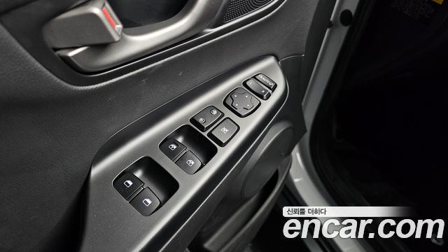 Hyundai Kona 2018 — photo 27