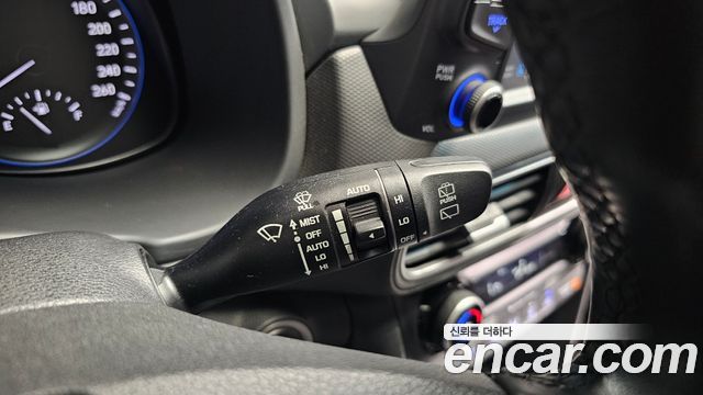 Hyundai Kona 2018 — photo 30