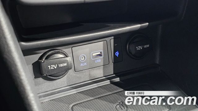 Hyundai Kona 2018 — photo 33