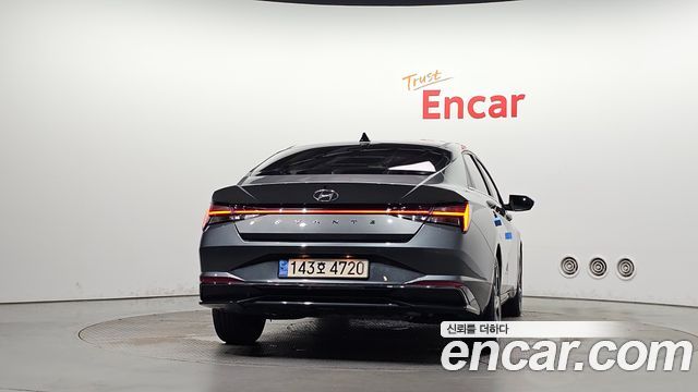 Hyundai AVANTE 2023 — photo 4