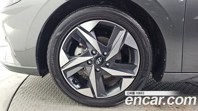Hyundai AVANTE 2023 — photo 5