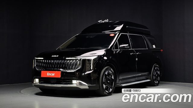 Kia Canival 2025 — photo 1