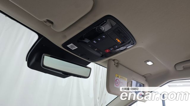 Kia Canival 2025 — photo 28