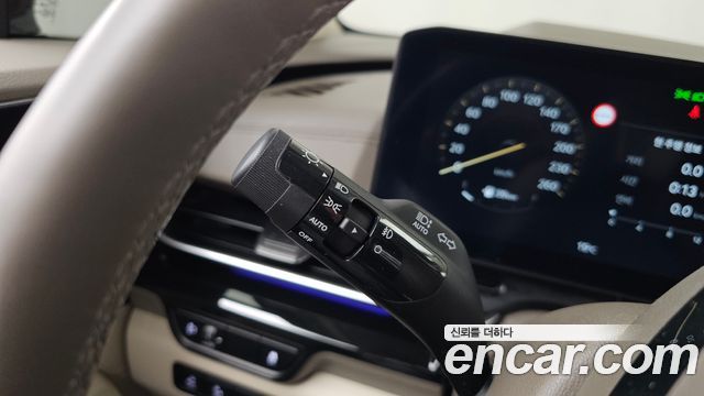 Kia Canival 2025 — photo 35