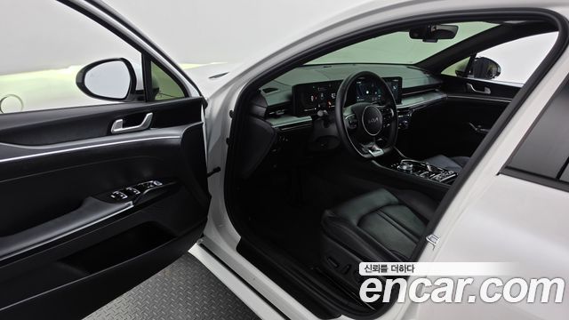 Kia K5 2026 — photo 13