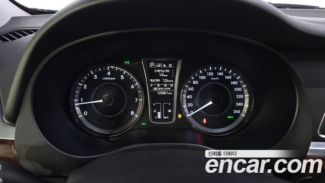 Hyundai Aslan 2015 — photo 11