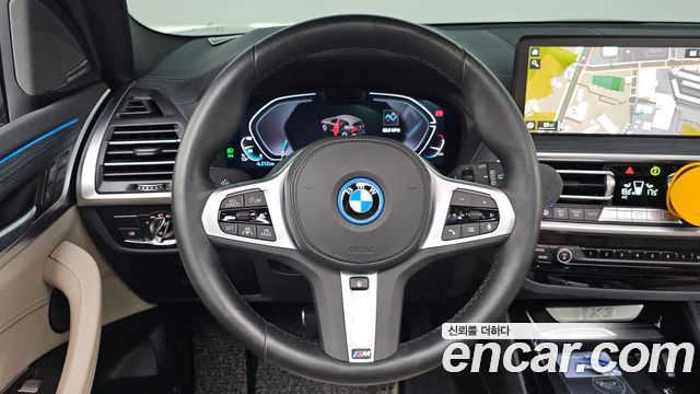 BMW iX3 2025 — photo 13