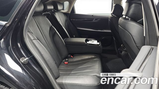 Genesis G80 2021 — photo 11
