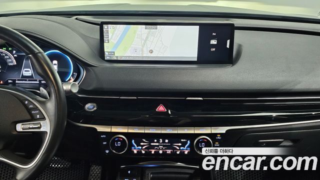 Genesis G80 2021 — photo 13