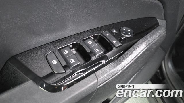 Kia Sportage 2022 — photo 28