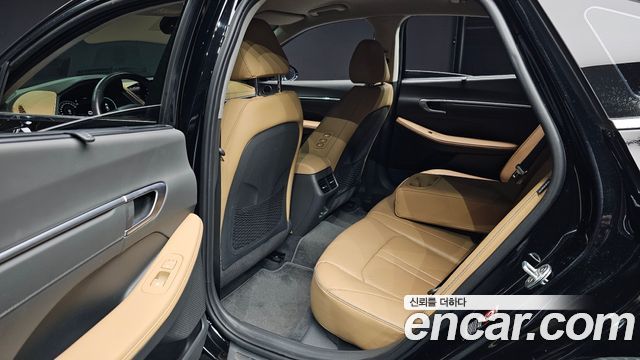Hyundai Sonata 2020 — photo 18