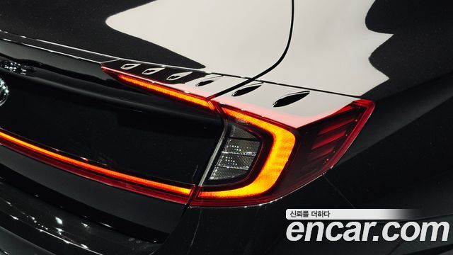 Hyundai Sonata 2020 — photo 9