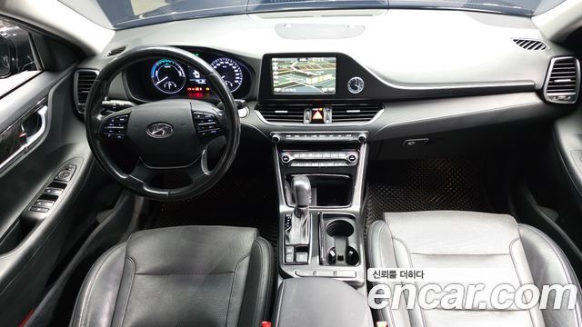 Hyundai Grandeur 2018 — photo 10