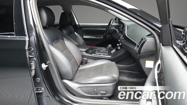 Hyundai Grandeur 2018 — photo 17
