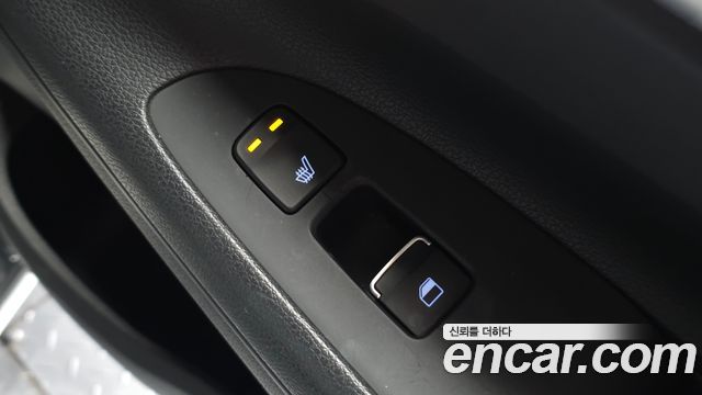 Hyundai Grandeur 2018 — photo 25
