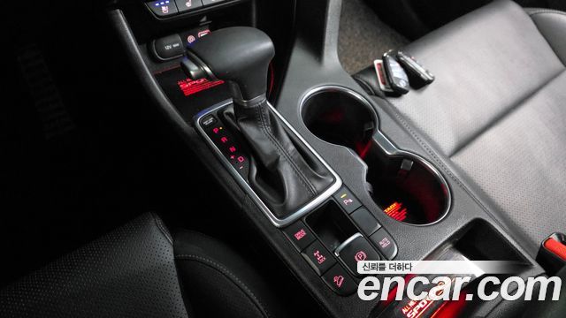 Kia Sportage 2017 — photo 12