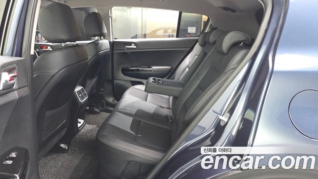 Kia Sportage 2017 — photo 17