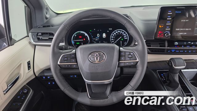 Toyota Sienna 2024 — photo 19