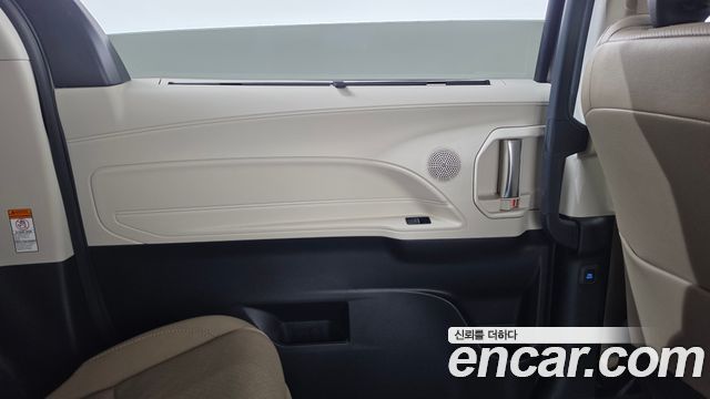 Toyota Sienna 2024 — photo 15