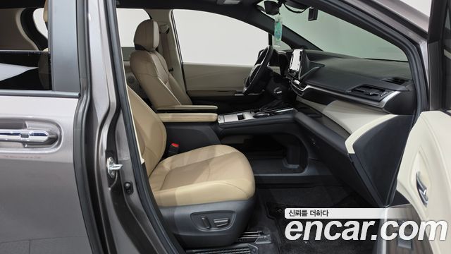 Toyota Sienna 2024 — photo 16