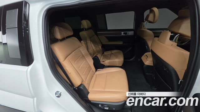 Hyundai Santafe 2024 — photo 33