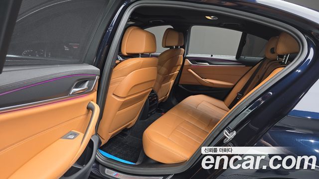 BMW 5-Series 2023 — photo 21