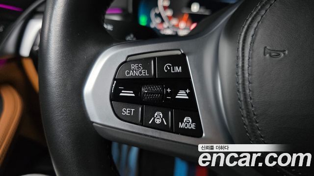 BMW 5-Series 2023 — photo 33